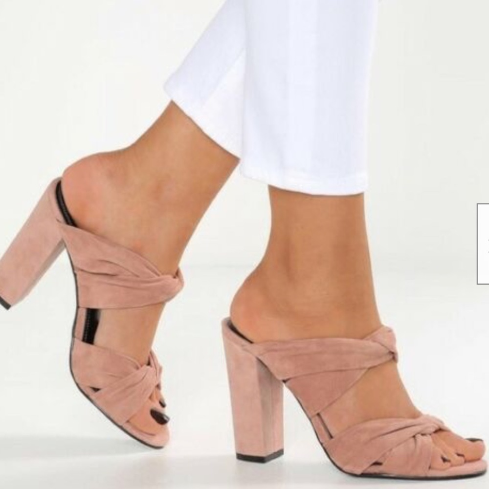 Kendall & Kylie Suede Heels - Worn Once